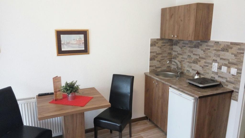 Apartments Victoria 022 Връдник Екстериор снимка